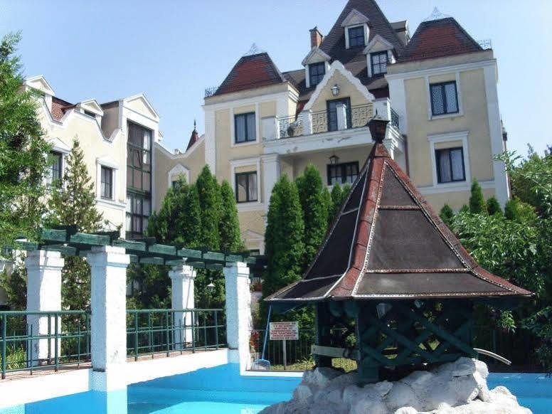 Ramona Schloss Siófok Exterior foto
